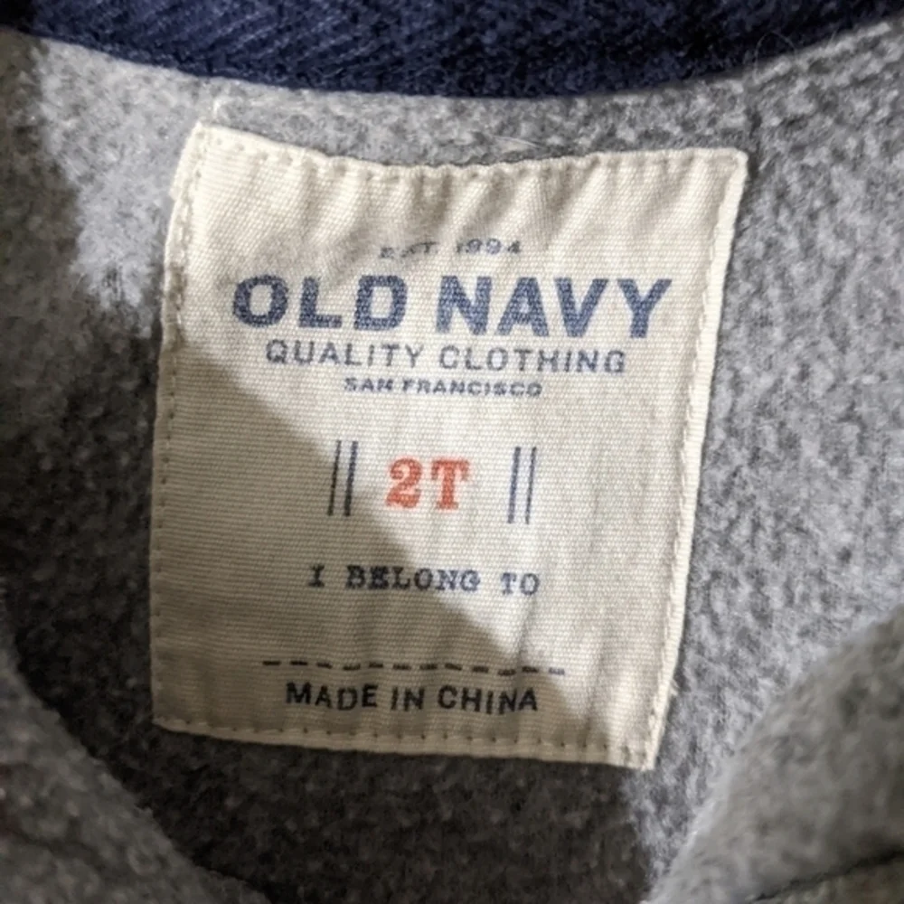 Boys Old Navy quarter zip fleece pullover‎ size 2t